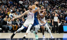 爱游戏在线-包含失误频发，马竞告负错失胜机的词条