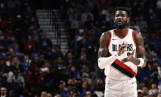 勇士再胜开拓者保持领先优势