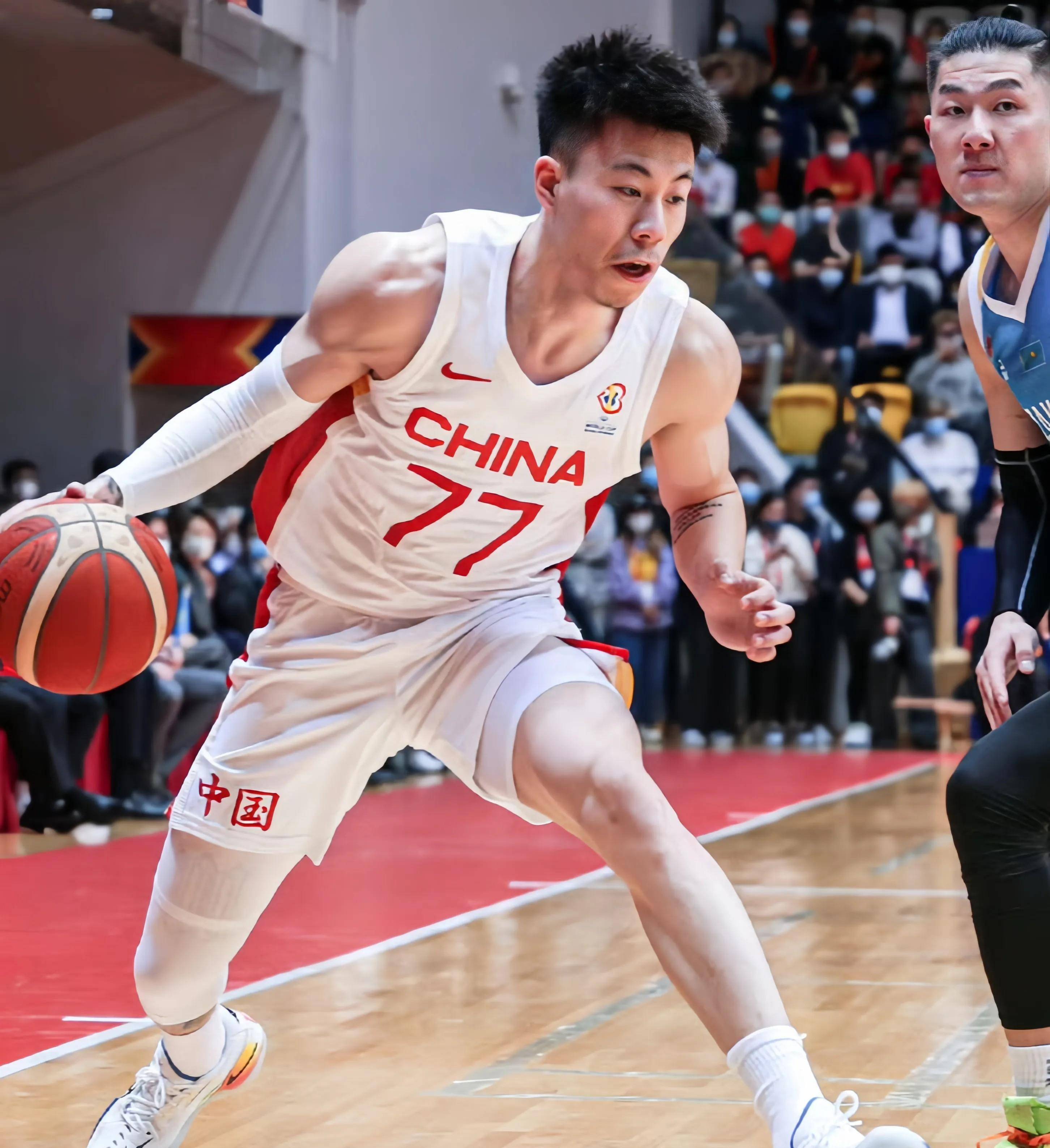 中国篮球运动员在国际赛事获佳绩(中国篮球运动员在国际赛事获佳绩是多少)