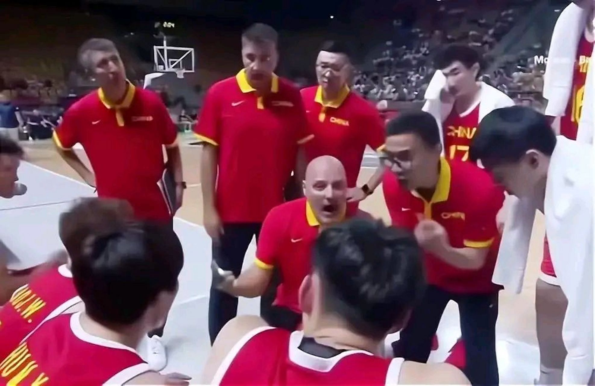 斯洛文尼亚队憾负乌克兰，欧锦赛告终的简单介绍