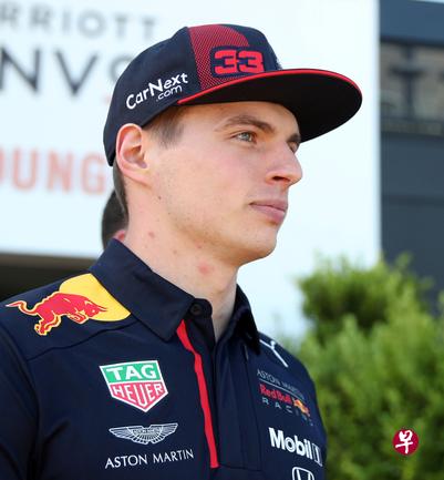 关于红牛队运气不错,实现三连胜的信息 关于红牛队运气不错,实现三连胜的信息