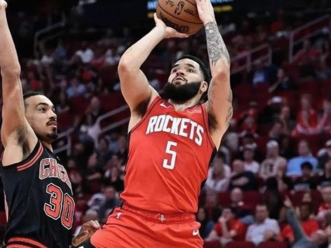 关于火箭队连续四场失利后球迷集体呼吁更换主教练的信息 关于火箭队连续四场失利后球迷集体呼吁更换主教练的信息