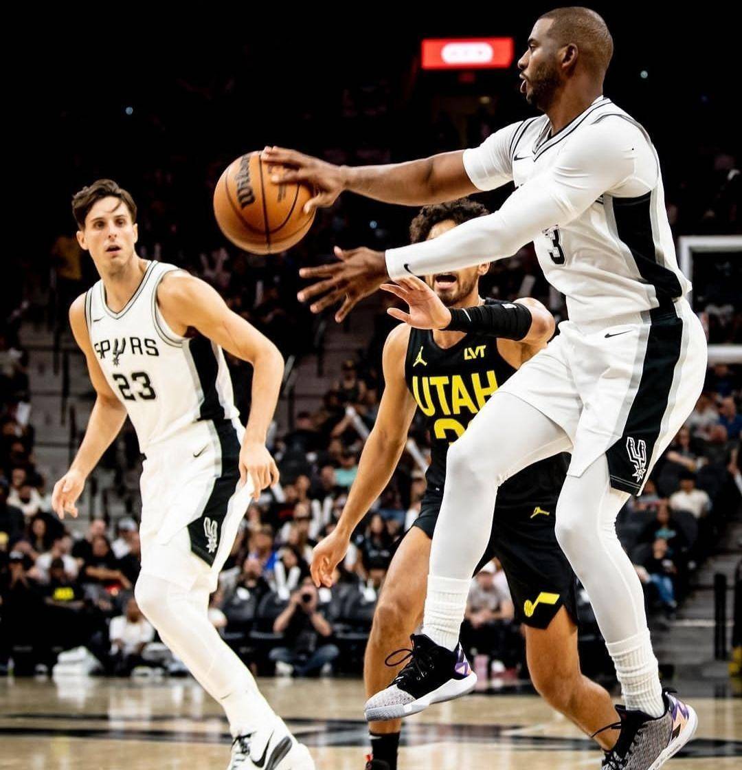 包含马刺阵容平稳队员默契配合展现出色发挥的词条 包含马刺阵容平稳队员默契配合展现出色发挥的词条