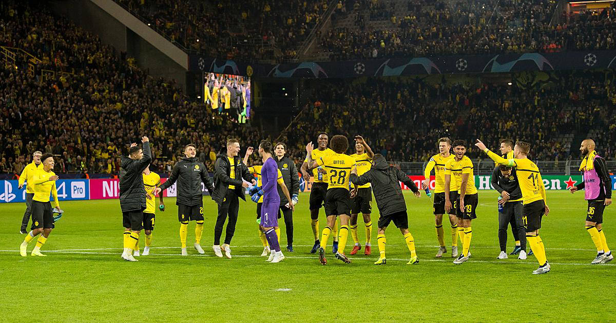 多特蒙德客场失利,实力受到质疑 多特蒙德客场失利,实力受到质疑