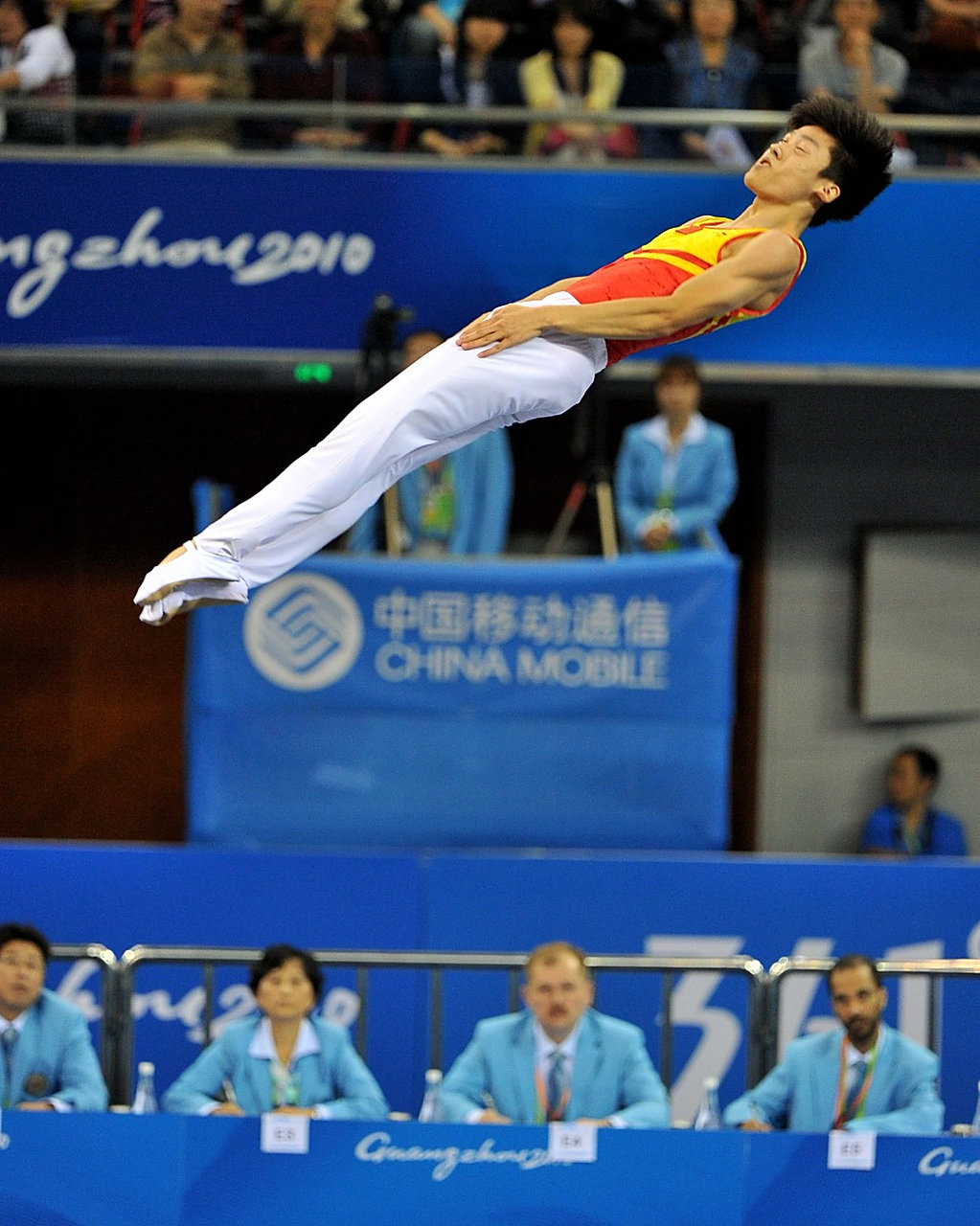 包含亚洲蹦床表现出众登顶称霸竞技场的词条 包含亚洲蹦床表现出众登顶称霸竞技场的词条