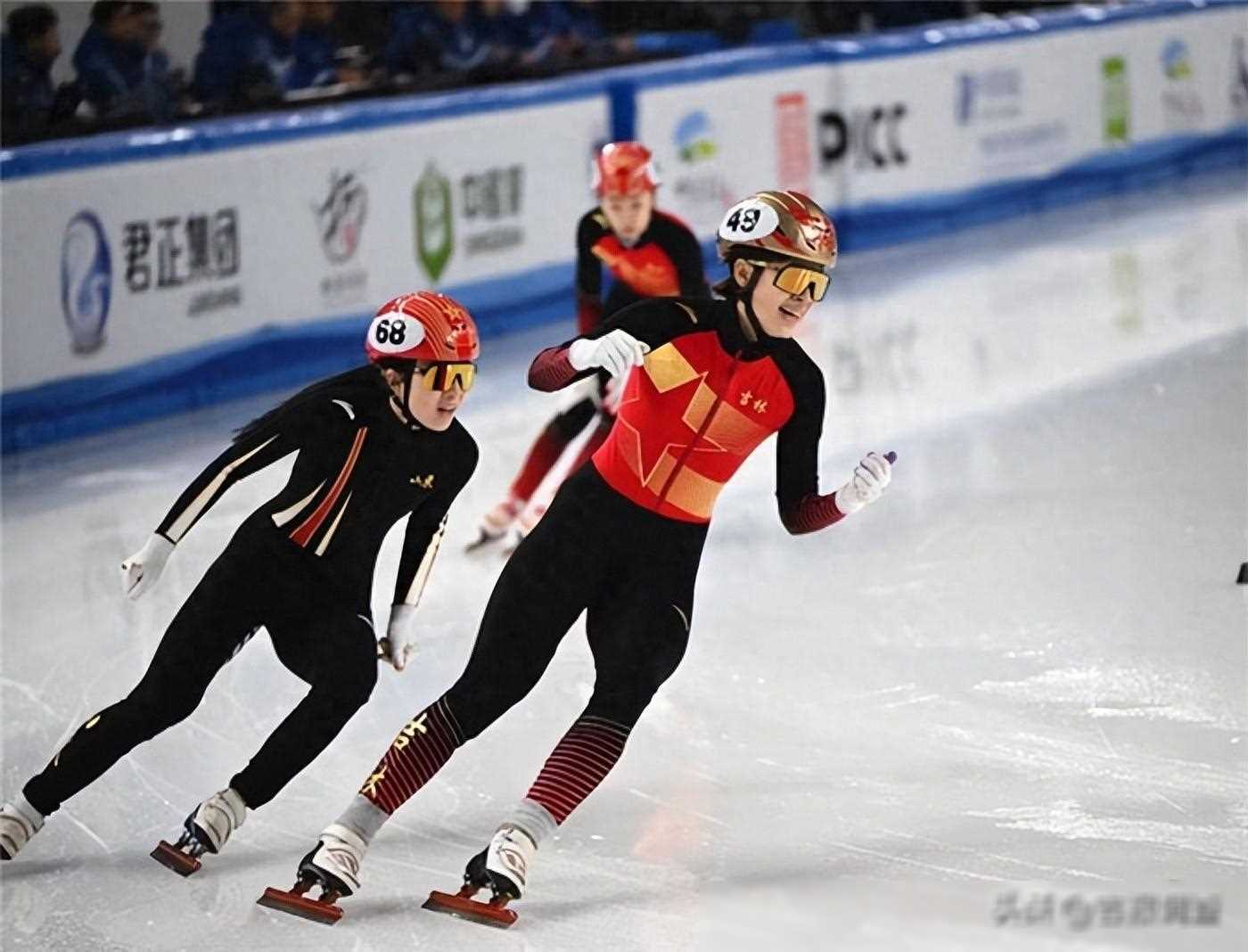 中国运动代表团多项目斩获冠军，展现国力